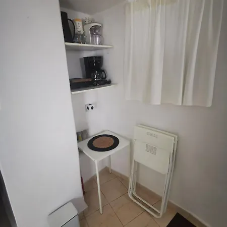 Apartment Charming White House Retreat With Balcony In Paros Lefkes Lefkes (Paros)
